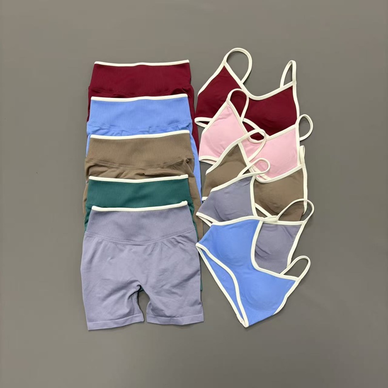2 Piece Gym Set Women Scrunch  - огляд і ціна Ignite Yoga Fitness