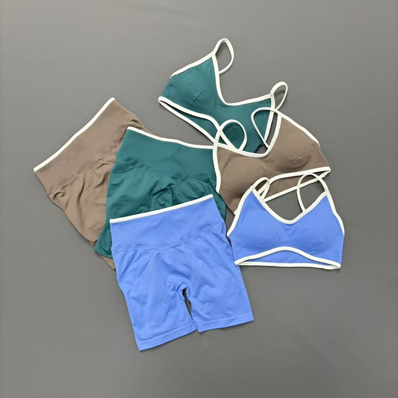 2 Piece Gym Set Women Scrunch  - огляд і ціна Ignite Yoga Fitness