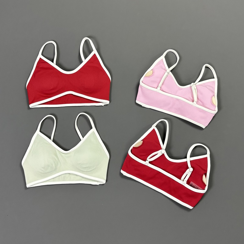 Women Contrastline Yoga Bra V  - огляд і ціна Yoga Và Fitness