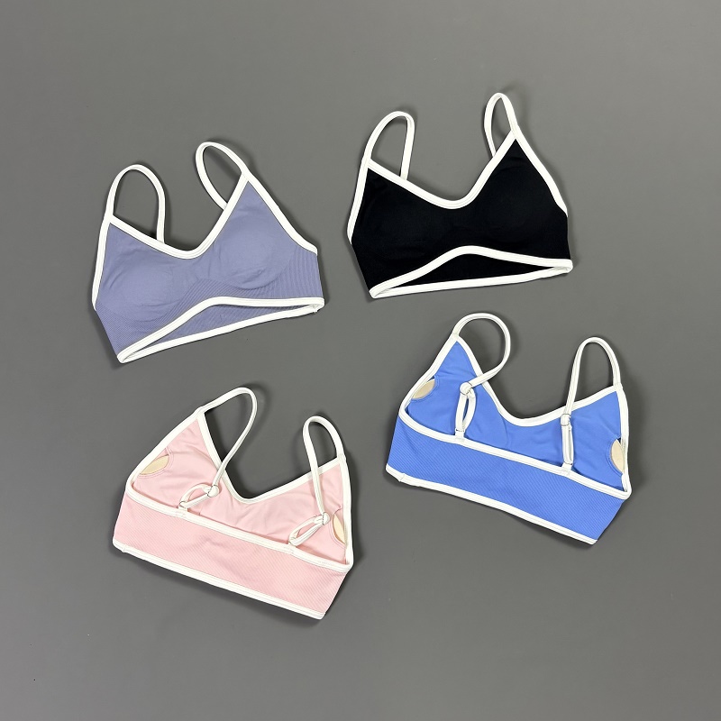 Women Contrastline Yoga Bra V  - огляд і ціна Yoga Và Fitness