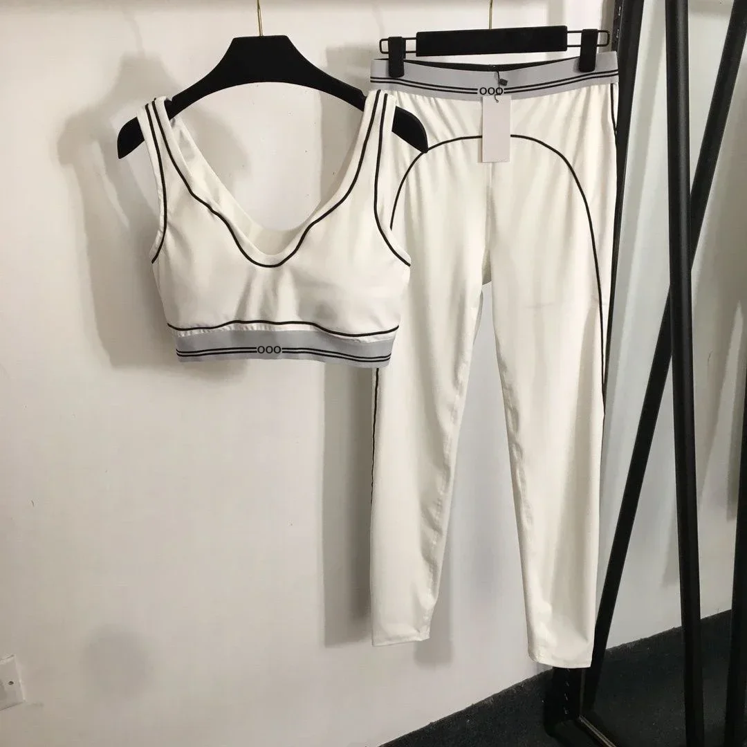 Tank Top and Pants Two Piece B - огляд і ціна Yoga Fitness Top